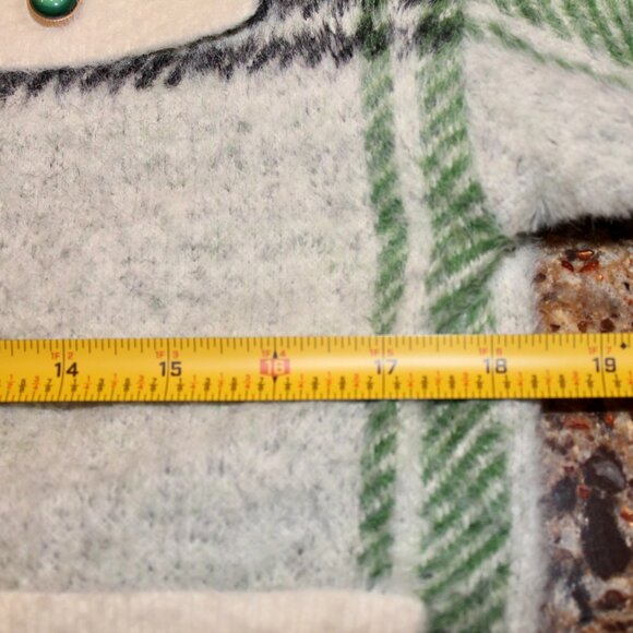 Cardigan - Fuzzy Plaid • XS • Cottagecore / Cozy / Grandpacore - Picture 6 of 8